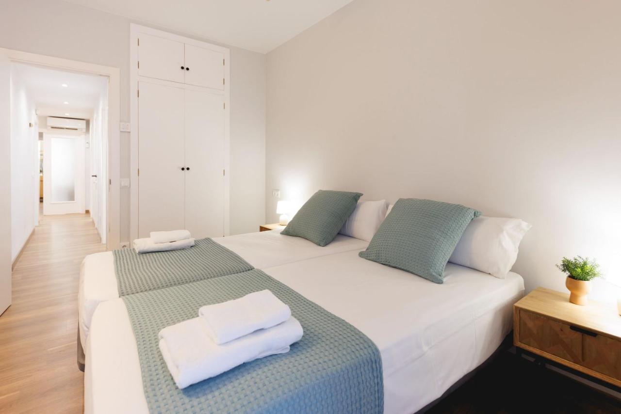 Bravissimo Figuerola, Spacious 3-Bedroom Apartment Girona Exteriör bild