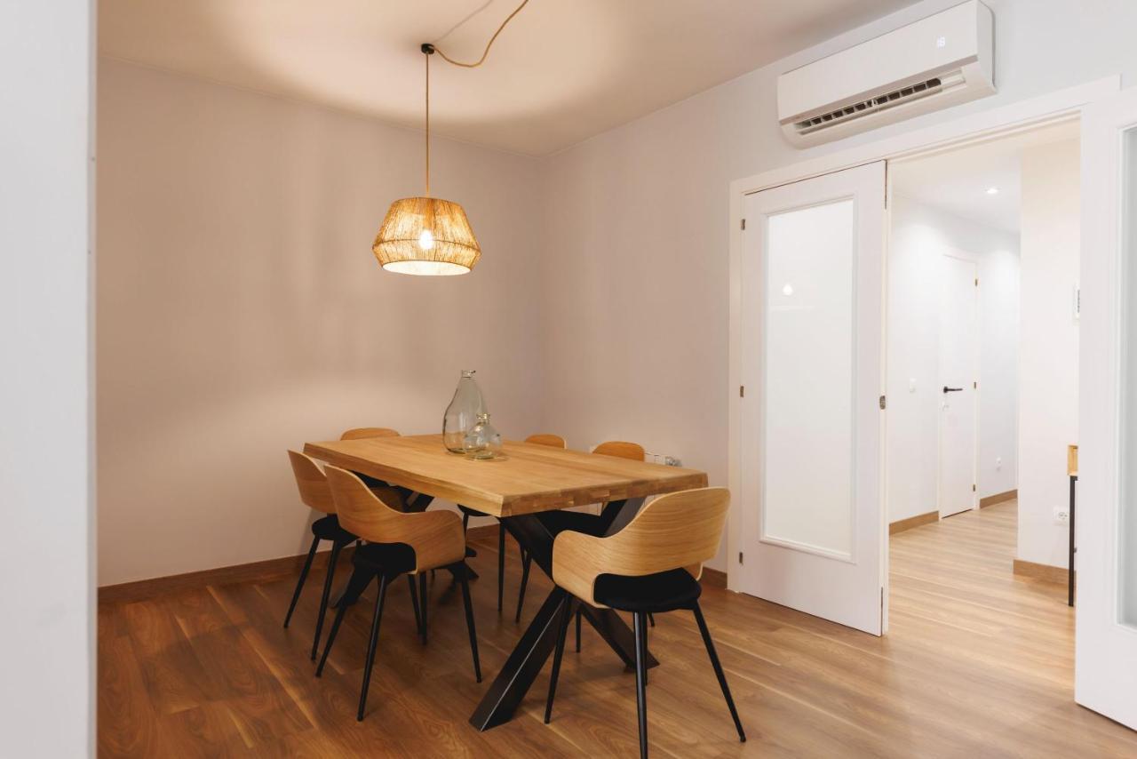 Bravissimo Figuerola, Spacious 3-Bedroom Apartment Girona Exteriör bild