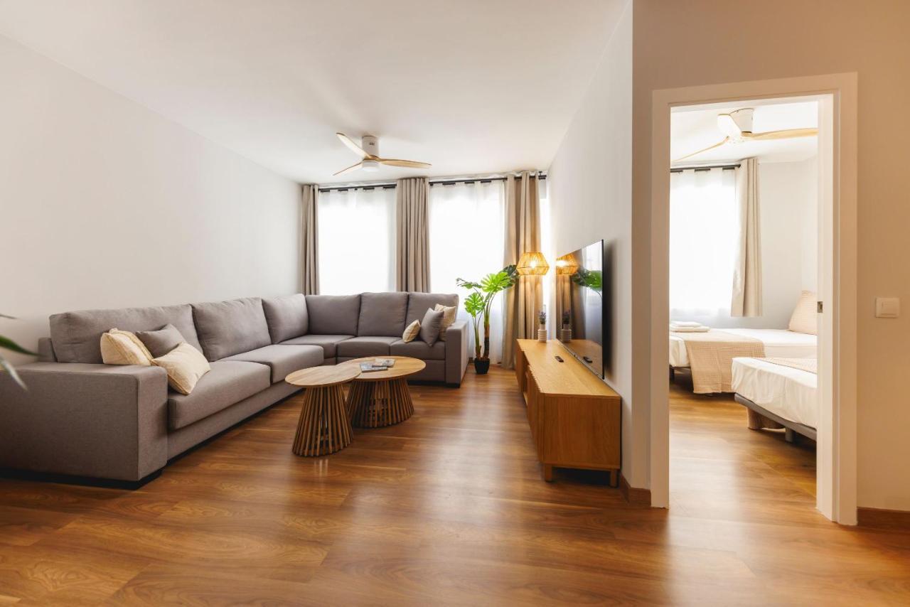Bravissimo Figuerola, Spacious 3-Bedroom Apartment Girona Exteriör bild