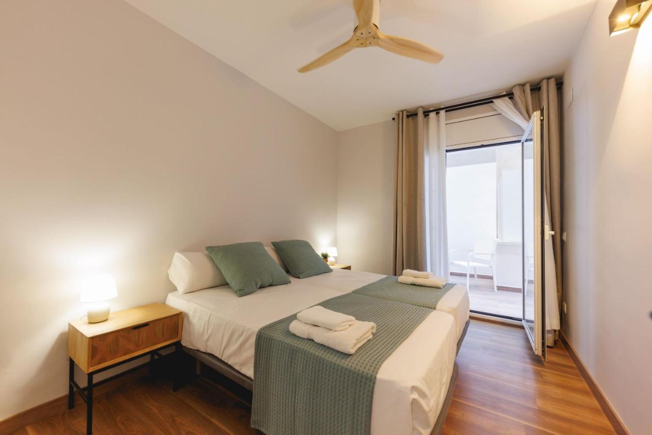 Bravissimo Figuerola, Spacious 3-Bedroom Apartment Girona Exteriör bild